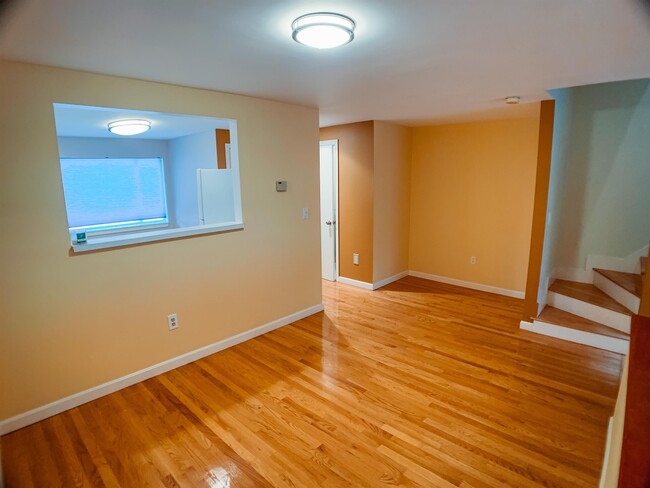 Foto del edificio - 214 Perham St
