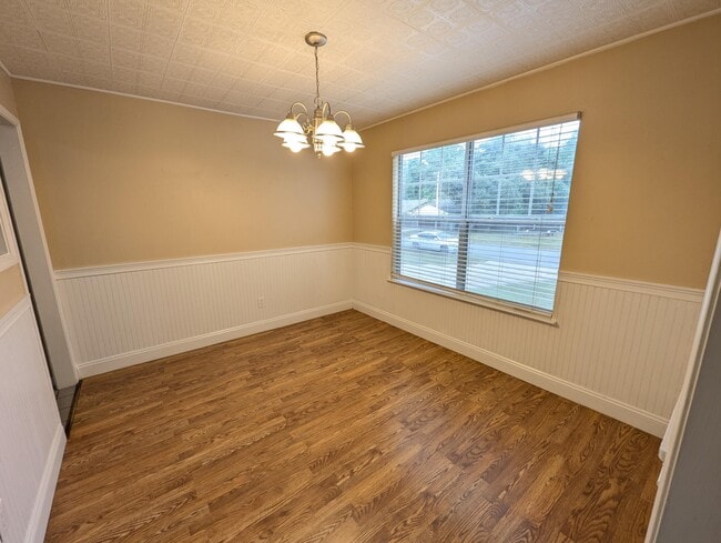 Building Photo - 2625 Weeping Willow Ln