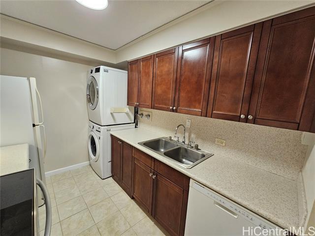 Building Photo - 2029 Nuuanu Ave