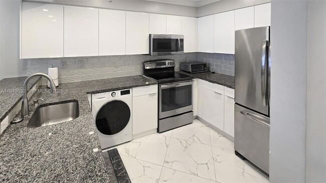 Photo - 2501 S Ocean Dr Apartment