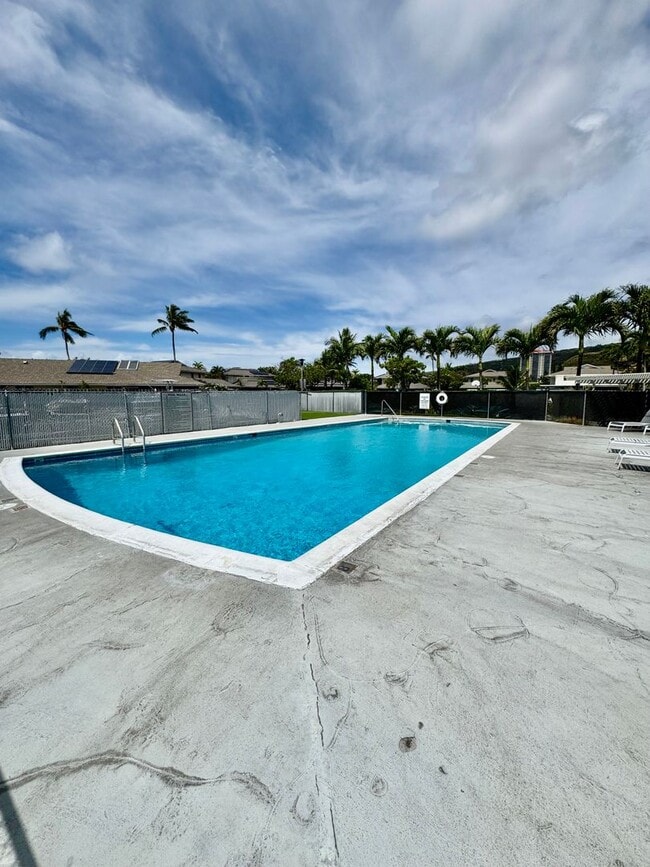 Building Photo - 3/2.5/2 Townhome located in Kuapa Isle-Wat...