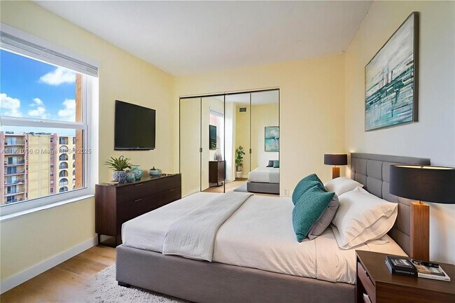 Foto del edificio - 4801 NW 7th St