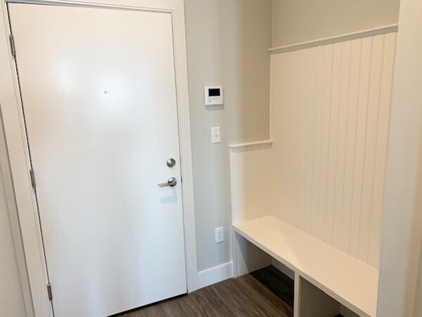 Building Photo - 163 Nantasket Ave