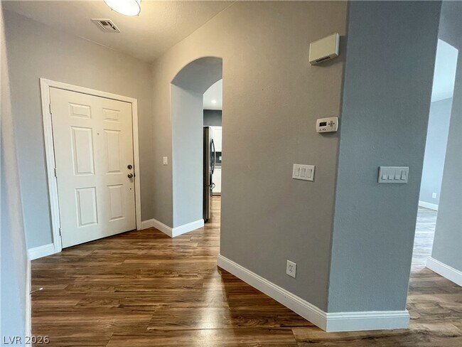 Foto del edificio - 2825 Woodland Park Ave