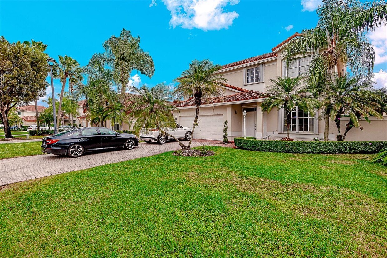 10609 NW 54th St, Doral, FL 33178 House for Rent in Doral, FL