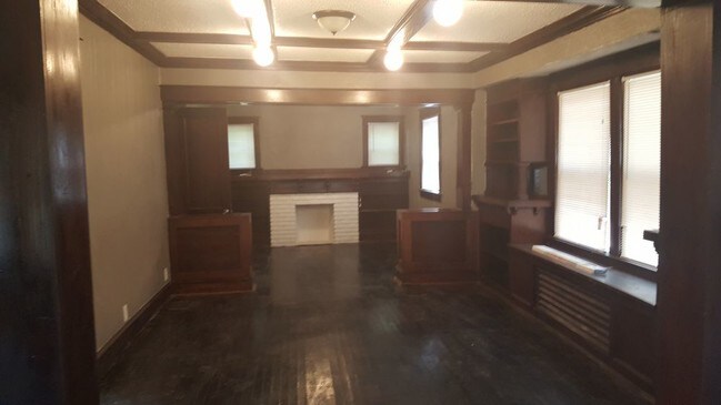 Foto del edificio - 4121 Chestnut Ave