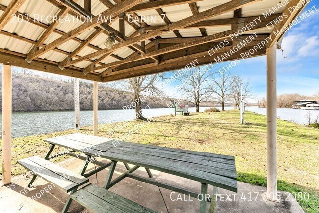 Building Photo - 203 Recreation Ave