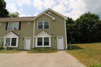 Building Photo - 4 Waverly Dr