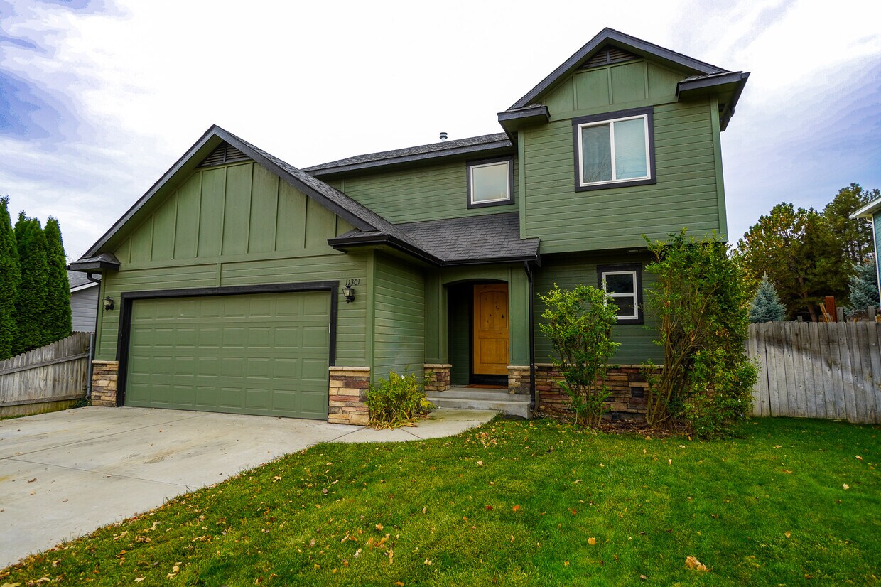 Foto principal - 11301 W Goldenrod Ave