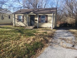 Building Photo - 5412 Indiana Ave