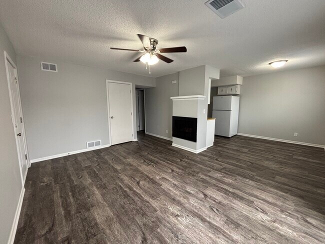 Foto del edificio - 2501 E 50th St