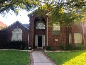 Building Photo - 3828 Elgin Dr