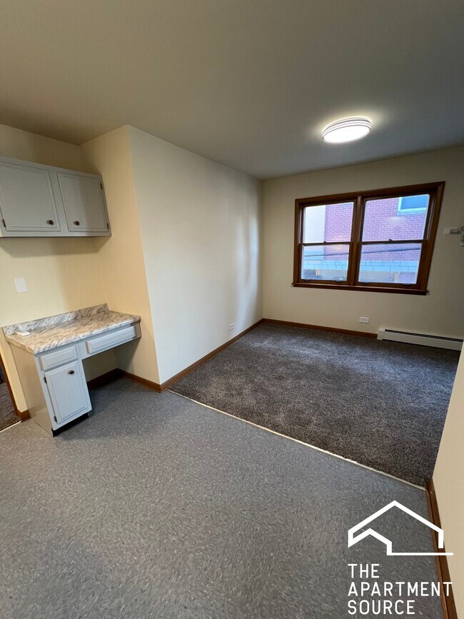 Foto del edificio - 328 Marengo Ave