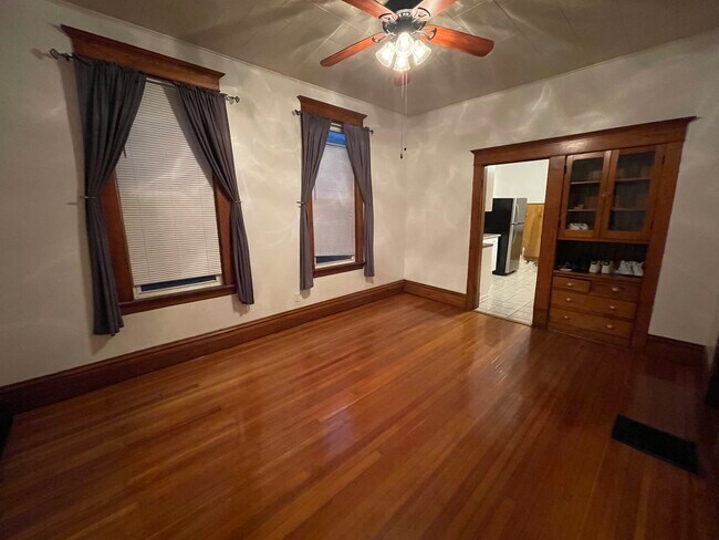 Foto del edificio - 1234 N Wood St