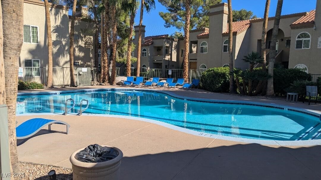 Primary Photo - 3145 E Flamingo Rd