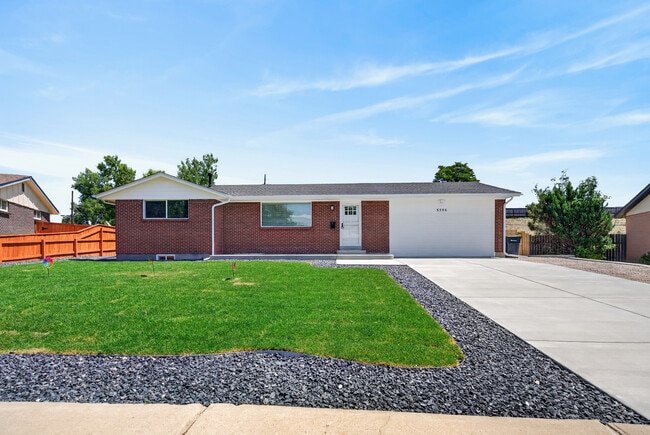 Building Photo - 8596 Sheridan Ct