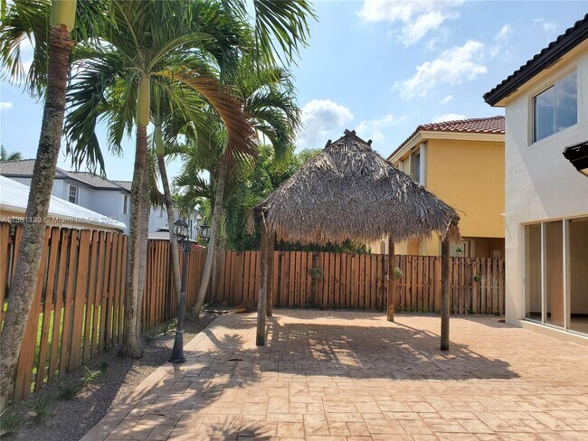 Building Photo - 13952 SW 153rd Pl