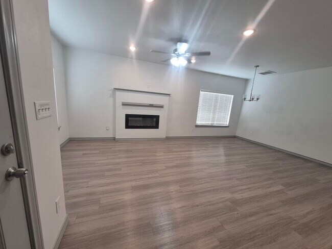 Foto del edificio - 4718 125th St