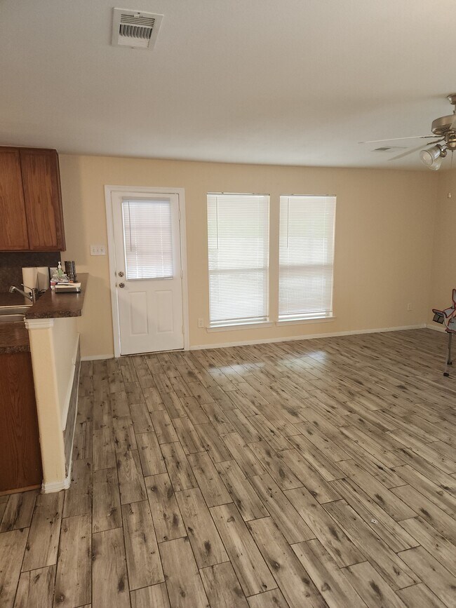 Building Photo - 24319 Palo Dura Dr