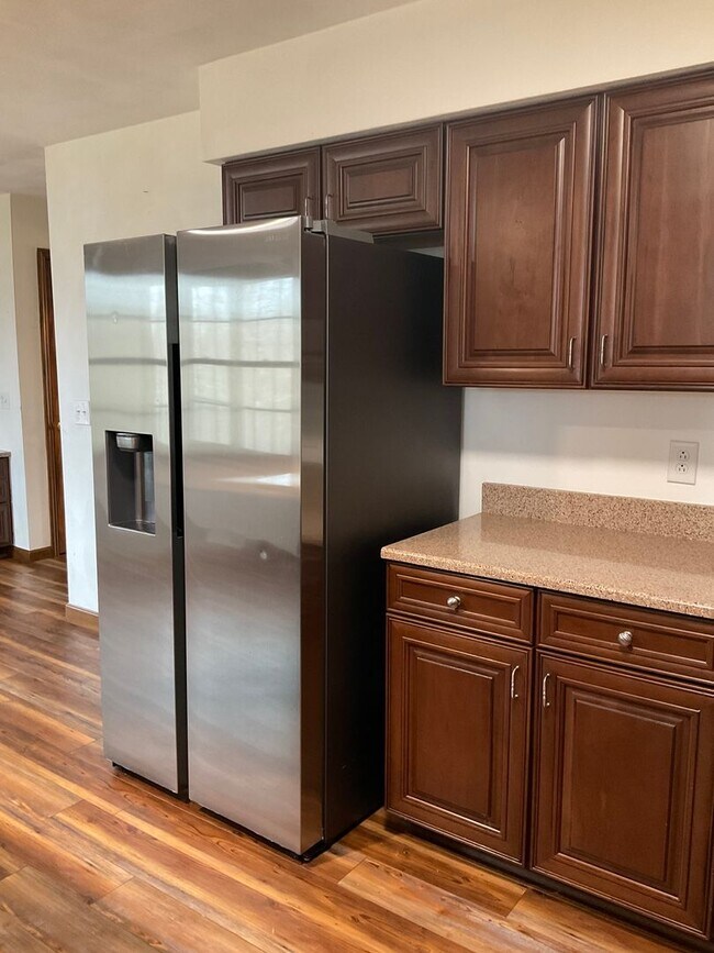 Foto del edificio - 33 Estates View Dr