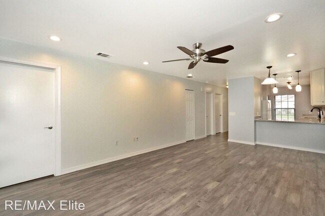 Foto del edificio - 2 br, 2 bath House - 1665 Avery Rd NE
