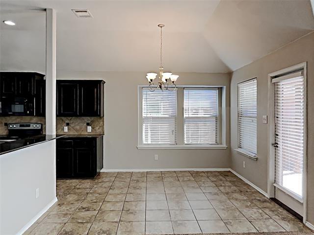 Foto del edificio - 632 Hutchins Dr