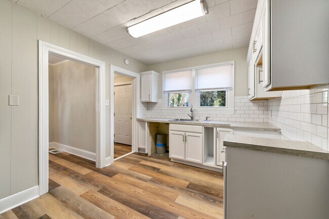 Foto del edificio - 1015 Martin St