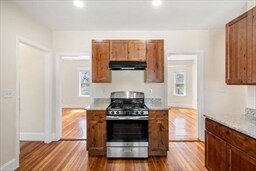 Kitchen - 14 Child St