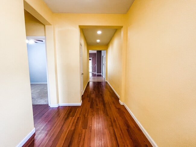 Building Photo - 1837 Boardwalk Dr