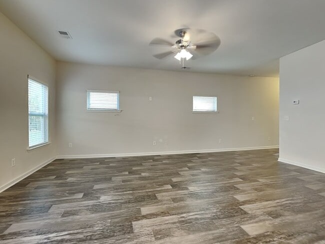 Building Photo - 227 Jimmy Love Ln