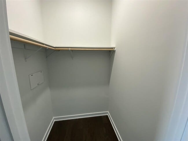 Building Photo - 128 John F. Kennedy Blvd