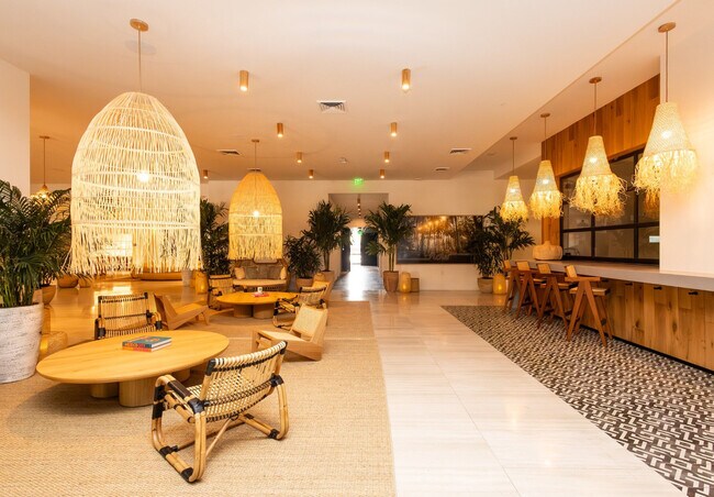 Foto del edificio - 221 SW 1st Ave