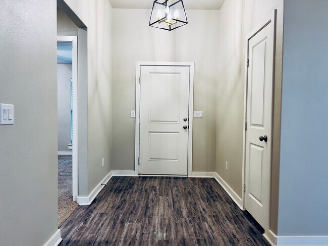 Foto del edificio - Great 3/2/2 Available in Upland Crossing w...