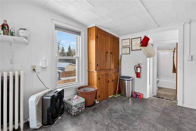 Foto del edificio - 607 N Cayuga St