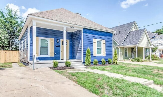 Building Photo - Beautiful Home For Rent in East Memphis-Co...