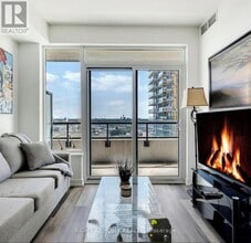 Building Photo - 1480 Bayly St