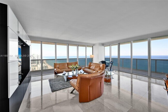 Building Photo - 1830 S Ocean Dr