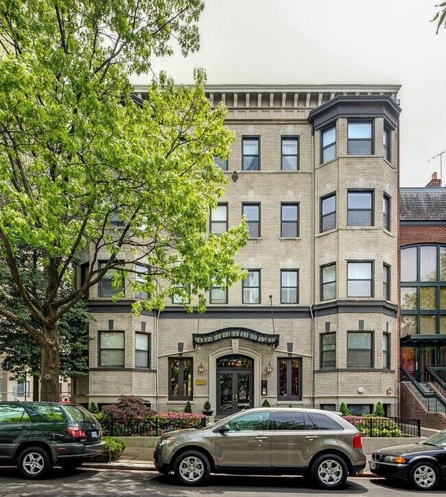Building Photo - 2012 O St NW