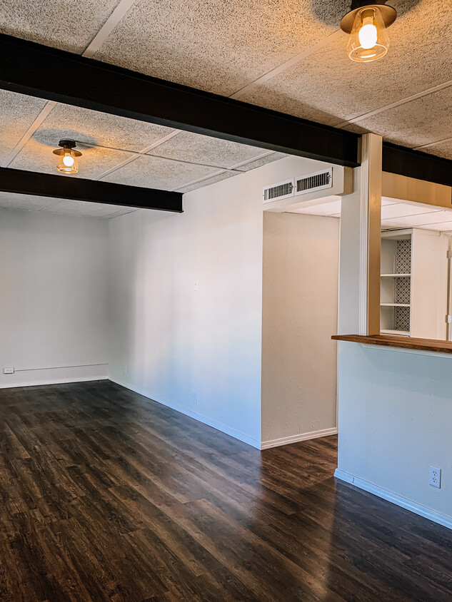 Foto principal - 114 S Fulton St