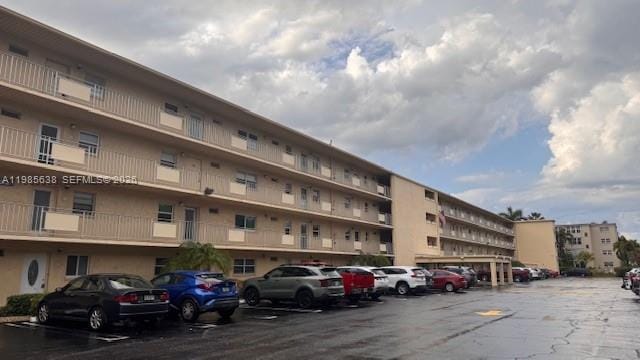 Foto del edificio - 2615 NE 3rd Ct