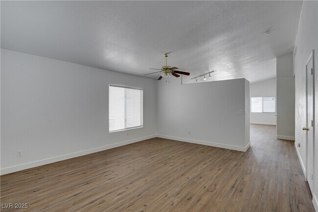 Foto del edificio - 10046 Catseye Cove Ct