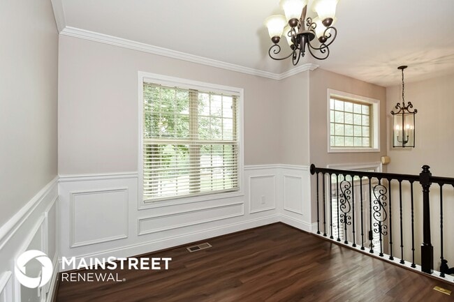 Building Photo - 3823 Refinement Way