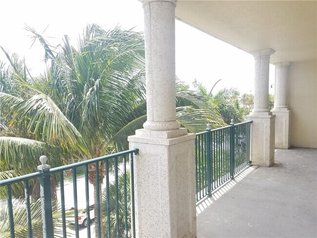 Foto del edificio - 9 NE 20th Ave