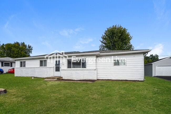 Building Photo - 1933 Slone Ave