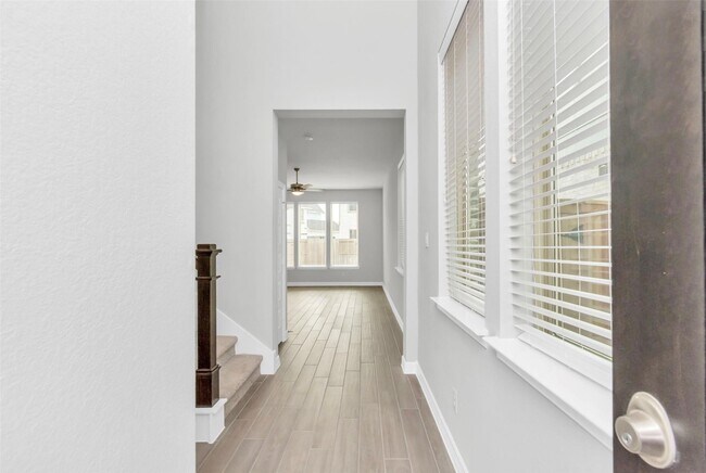 Foto del edificio - 6627 Jasper Valley Cir