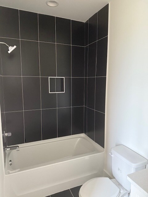 Foto del edificio - 3BR/2.5BA New construction with rooftop te...