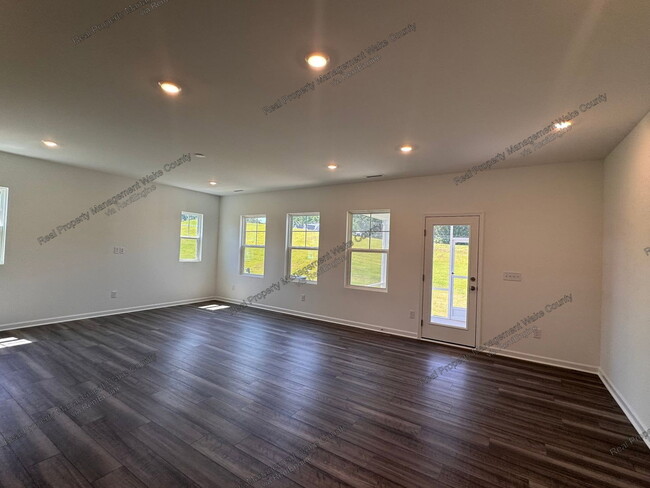 Building Photo - 254 Snowfield