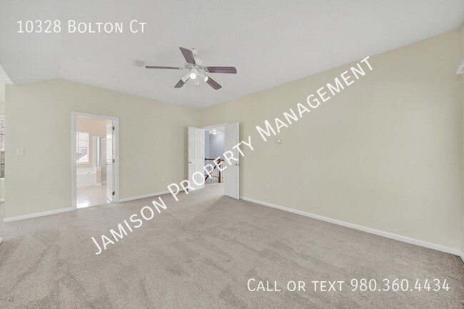 Foto del edificio - 10328 Bolton Ct