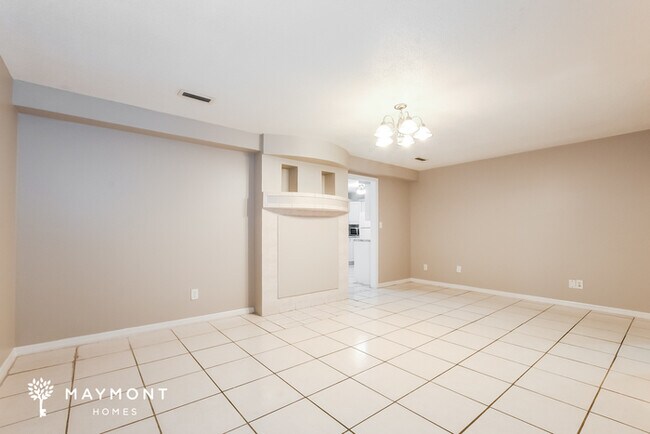 Foto del edificio - 5536 Kingswood Dr