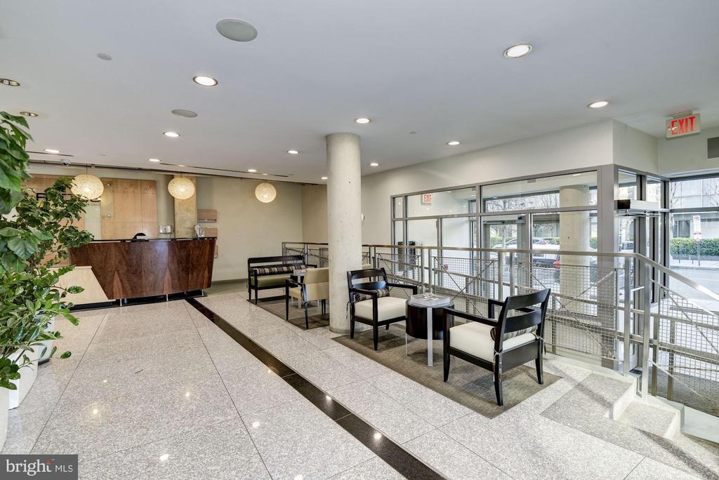 Primary Photo - 1300 N St NW